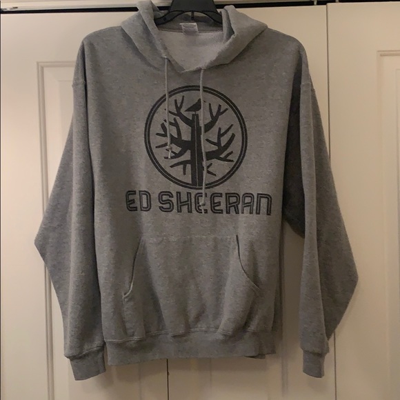 Tops - Ed Sheeran grey sweatshirt